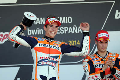 GP von Spanien 2014: Sieger Marc Márquez, daneben Dani Pedrosa (3.)