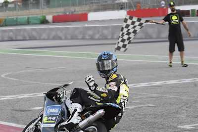 Kasma Daniel Bin Kasmayudin gewann vor Galang Hendra Pratama und Apiwat Wongthananon