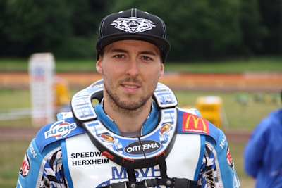 Max Dilger fährt für das City Team auf der Langbahn