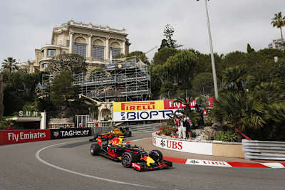 Max Verstappen vor Jolyon Palmer