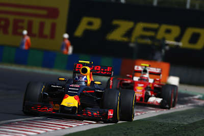 Max Verstappen gegen Kimi Räikkönen in Ungarn