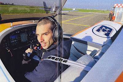 Das Fliegen wurde ein grosses Hobby für Marco Melandri