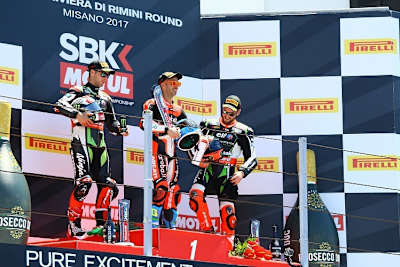 Melandri konnte in Misano beide Kawasaki-Piloten niederringen