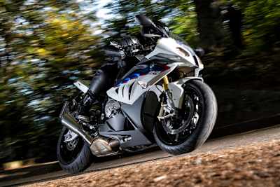 Metzeler SPORTEC M7 RR: Road-Racing-Erprobt