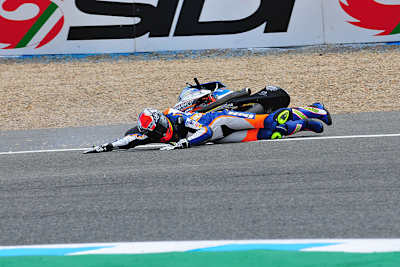 Philipp Öttl stürzte am Freitag mit seiner KTM in Jerez