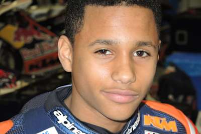 Aris Michail: Die Mama kommt aus Ghana, der Papa aus Griechenland