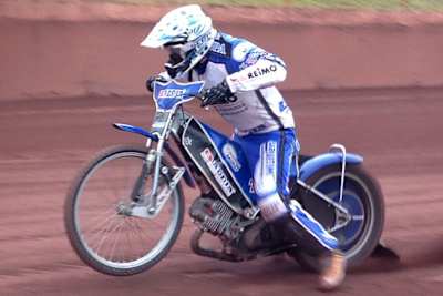 Michell Hofmann beim Training in Neuenknick