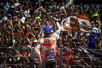 Marc Márquez bejubelte den Heimsieg in Barcelona