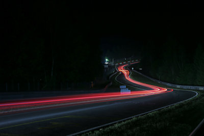 Atemberaubende Perspektiven in der Nacht des 24h Rennens am Nürburgring 