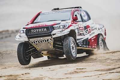 Nasser Al-Attiyah führt seit dem dritten Tag