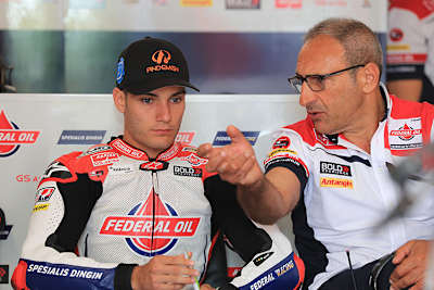 Jetzt noch bei Gresini: Jorge Navarro mit Crew-Chief Fabrizio Cecchini