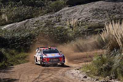 Thierry Neuville will den Hattrick