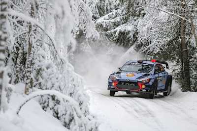 Tageassieger Thierry Neuville