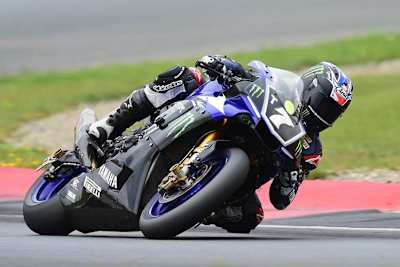 Broc Parkes startet mit Monster Energy Yamaha von der Pole