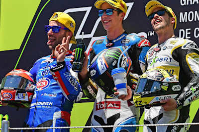 Das Podest: Pasini neben Sieger Márquez und Lüthi