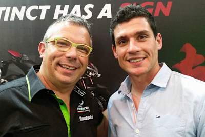 Teammanager Lucio Pedercini (li.) mit Sylvain Barrier