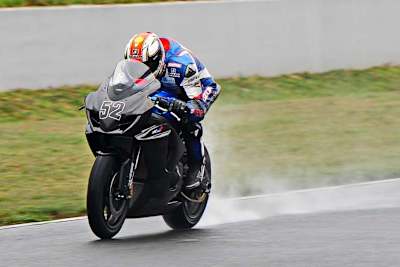 Vincent Philippe startet im Regen von Oschersleben