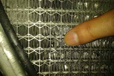 So gross war das Loch im Kühler der M1-Yamaha