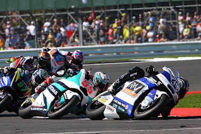 Axel Pons tritt 2017 für RW Racing an