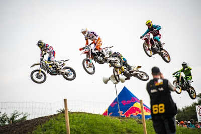 Hermann Tomczyk sah in Gaildorf fliegende MX-Bikes