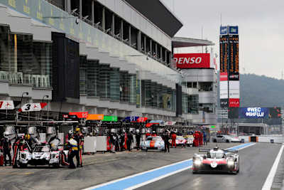 Dominiert bei der FIA WEC in Fuji: Der Toyota TS050 Hybrid von Sébastien Buemi, Kazuki Nakajima und Fernando Alonso