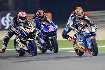 Moto2-Rennen in Katar: Tito Rabat (1) vor Mika Kallio (36) und Ricky Cardus (88)