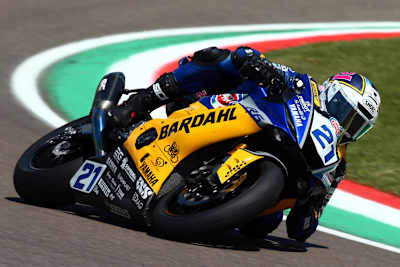 Randy Krummenacher gewann seinen ersten Supersport-WM-Lauf in Australien