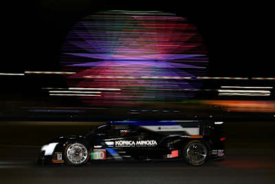 Der Cadillac von Wayne Taylor Racing führt die 24h von Daytona an