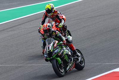 Die ersten fünf Runden lag Bautista hinter Rea