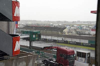 Am Donnerstag gingen in Le Mans starke Schauer zu Boden