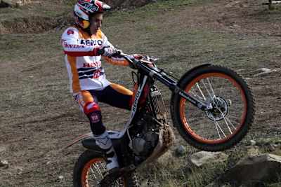 MotoGP-Weltmeister Marc Márquez hat auch auf einem Trial-Bike Spaß