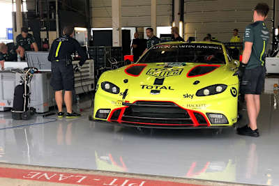 Test in Silverstone: Nicki Thiim im Aston Martin Vantage AMR