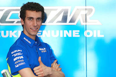 Alex Rins in der Suzuki-Box