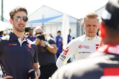 Romain Grosjean und Kevin Magnussen haben alle Hände voll zu tun, um die Team-Moral zu steigern