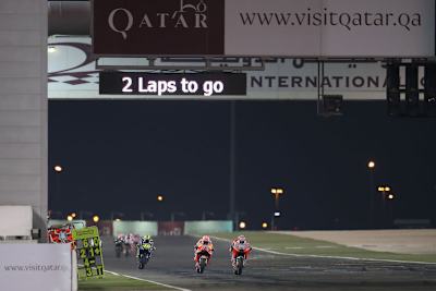 Marc Márquez und Andrea Dovizioso lieferten sich in Katar ein hartes Duell