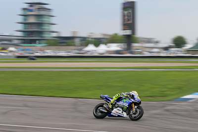 Der aktuelle WM-Leader Valentino Rossi 2014 auf der Piste in Indy