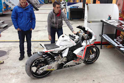 Der Kalex-Schrotthaufen von Louis Rossi