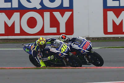 Valentino Rossi gegen Jorge Lorenzo: Wer krönt sich zum MotoGP-Weltmeister 2015?