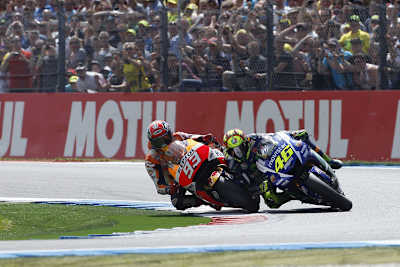 Assen, letzte Runde, letzte Schikane: Der Angriff von Marc Márquez war aussichtslos