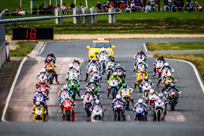 IDM in Schleiz unter Beobachtung vom Ex-Meister