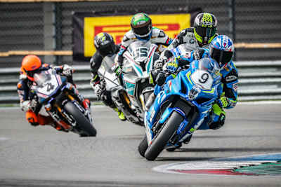 Alle jagen Schmitter