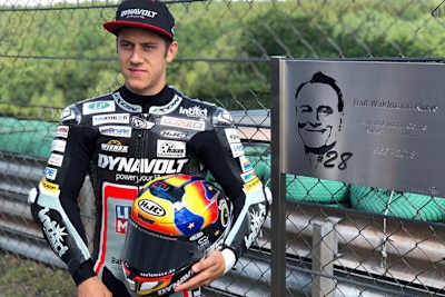 Marcel Schrötter: Waldi-Design und Platz 3 im FP3