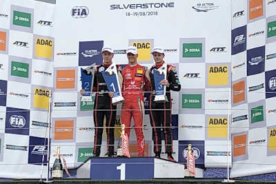 Mick Schumacher siegte im zweiten Silverstone-Lauf der Formel-3-EM