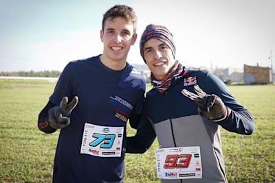 Alex und Marc Márquez als Läufer-Duo