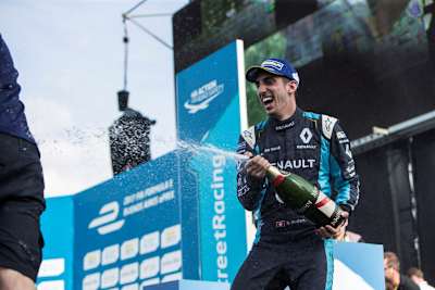 Sébastien Buemi reist mit einem Punkt Vorsprung auf Lucas di Grassi nach Buenos Aires