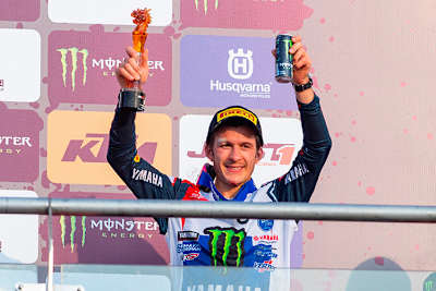 Jeremy Seewer im neuen Outfit als Yamaha-Werksfahrer