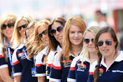 Alle warten auf Reiti