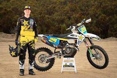 Ex-Crosser Andrew Short wird mit der Husqvarna FX 450 die gesamte 'World Off-Road Championship Serie' (WORCS) absolvieren