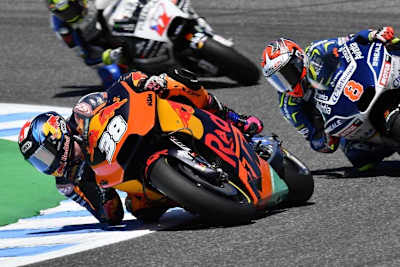 Bradley Smith (vor Barbera und Abraham): Platz 14 im Rennen von Jerez