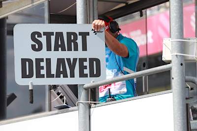 Der MotoGP-Rennstart wurde am Sonntag um 40 Minuten verschoben